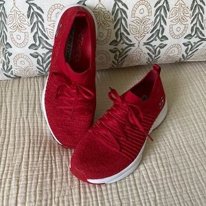 Womens Sketchers Air-Cooled Memory Foam sneakers. Size 7 - worn only once!